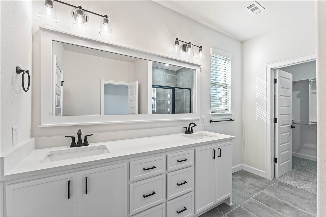 Yorktown 2 - Residential