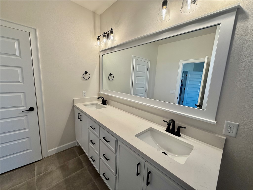 Yorktown 2 - Residential