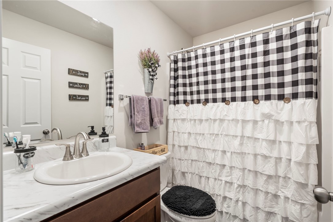 Walnut Hill Sub Ph Ii Pea Ridge - Residential
