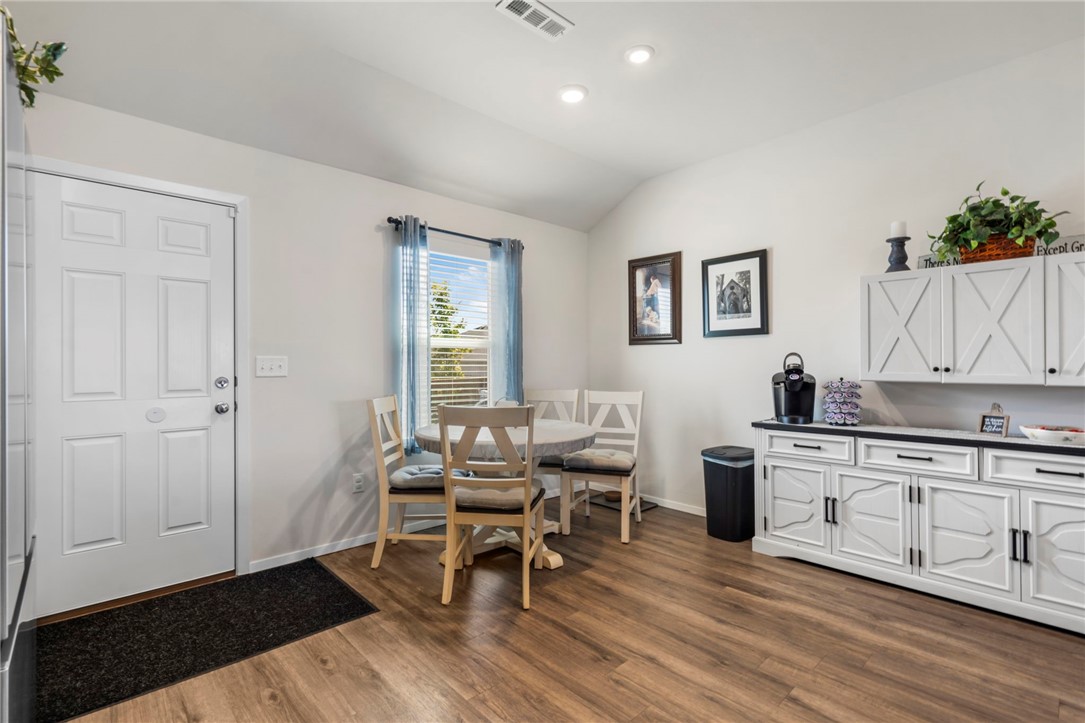 Walnut Hill Sub Ph Ii Pea Ridge - Residential