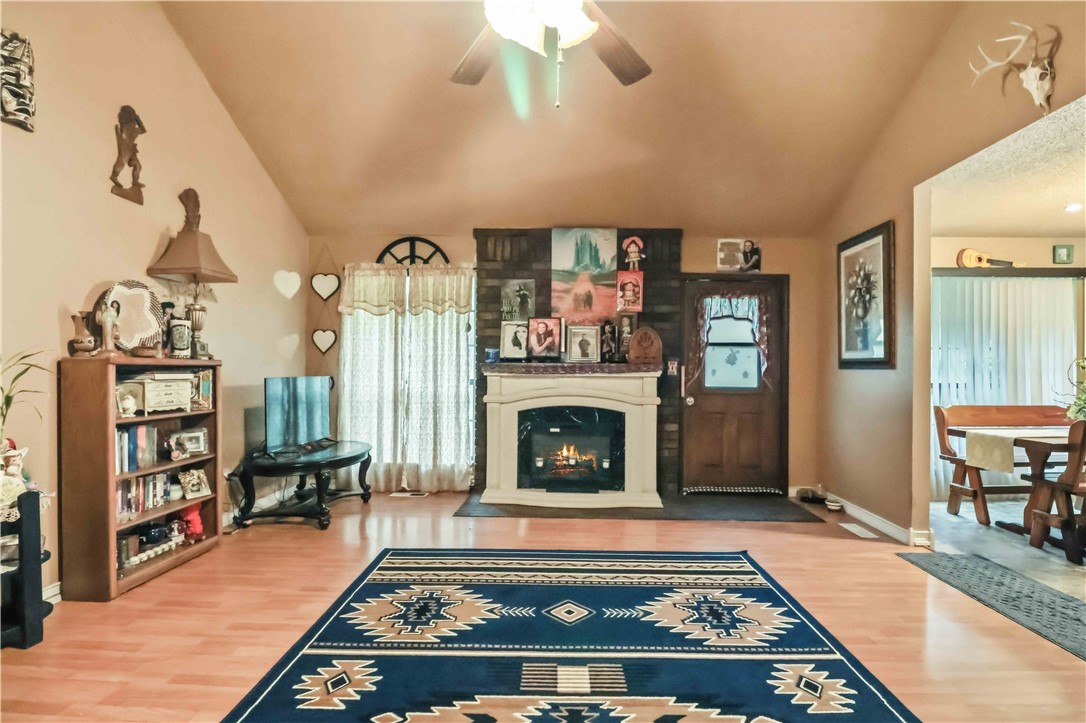 19-18-29-SPRINGDALE - Residential