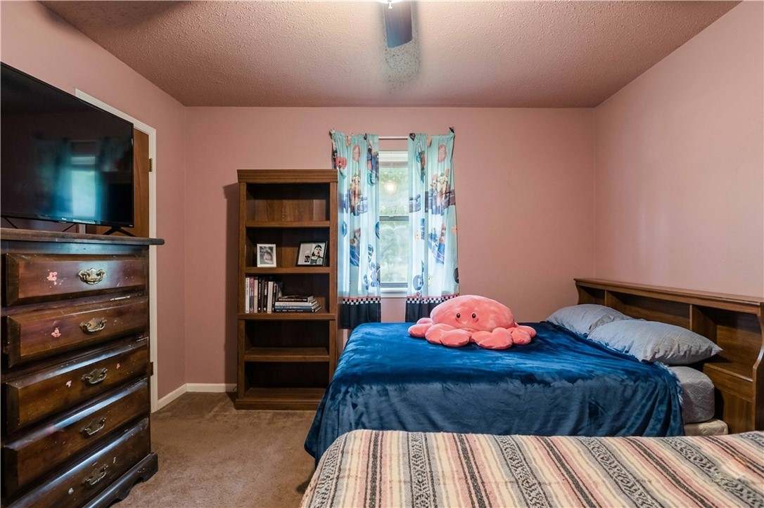 19-18-29-SPRINGDALE - Residential