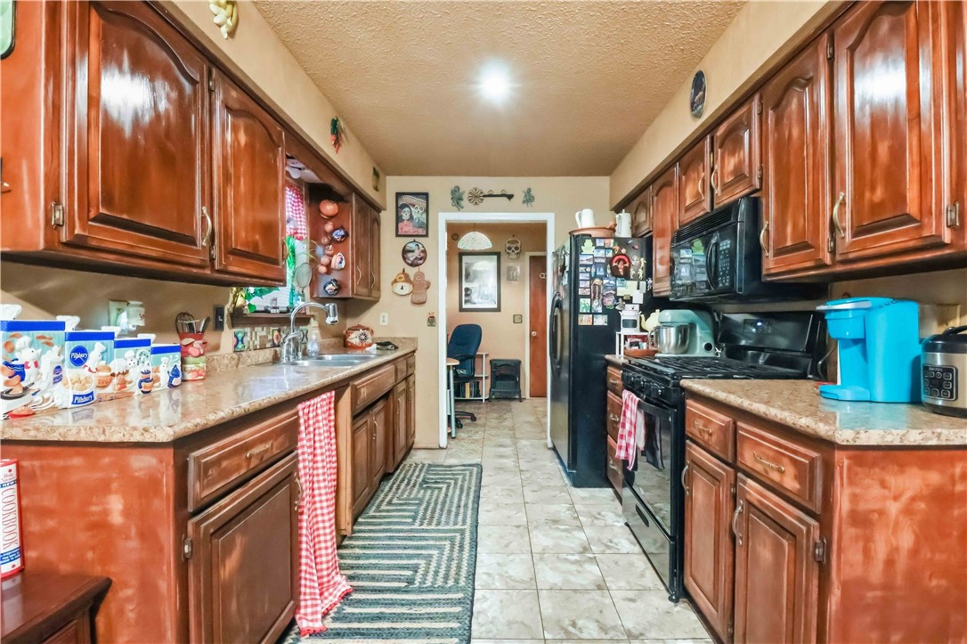 19-18-29-SPRINGDALE - Residential