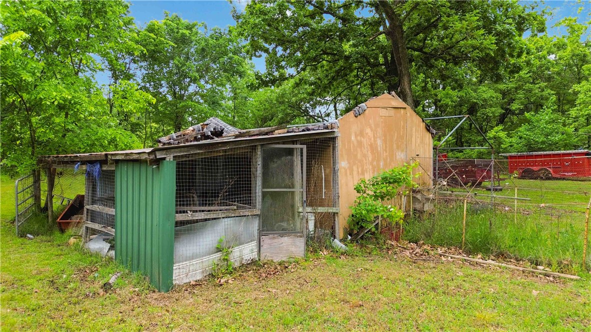 19-18-29-SPRINGDALE - Residential