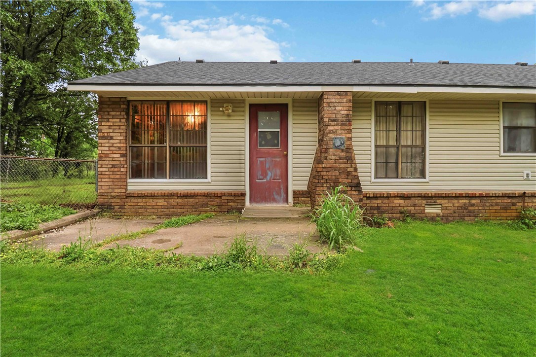 19-18-29-SPRINGDALE - Residential