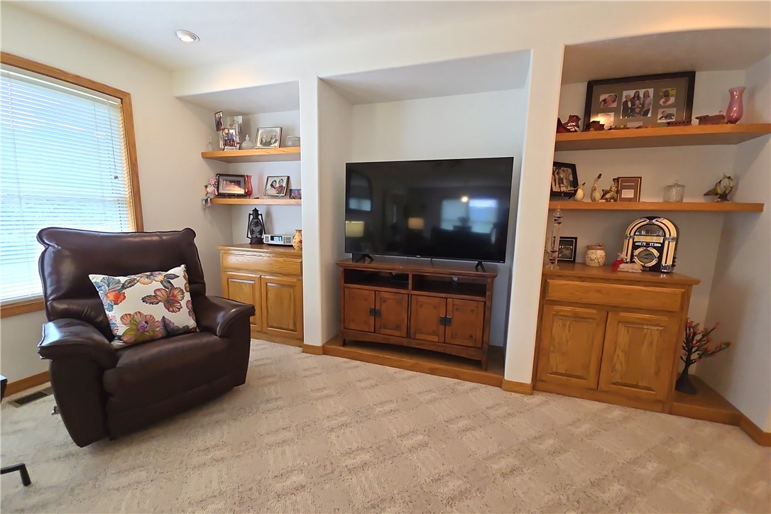 Unit 102 Holiday Island - Residential