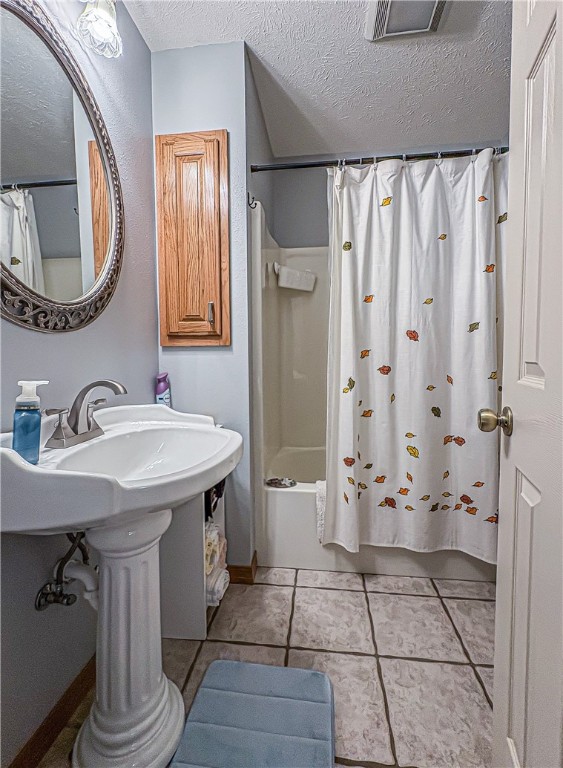 Unit 102 Holiday Island - Residential