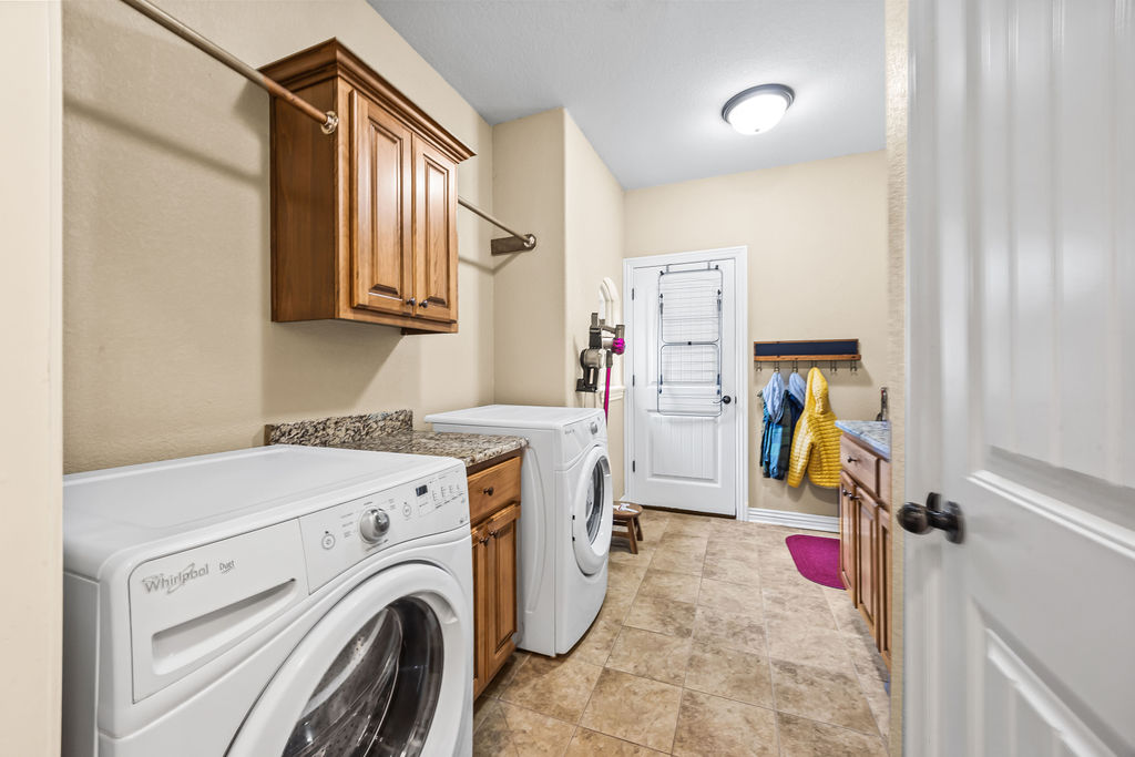 Crestmont Estates - Residential