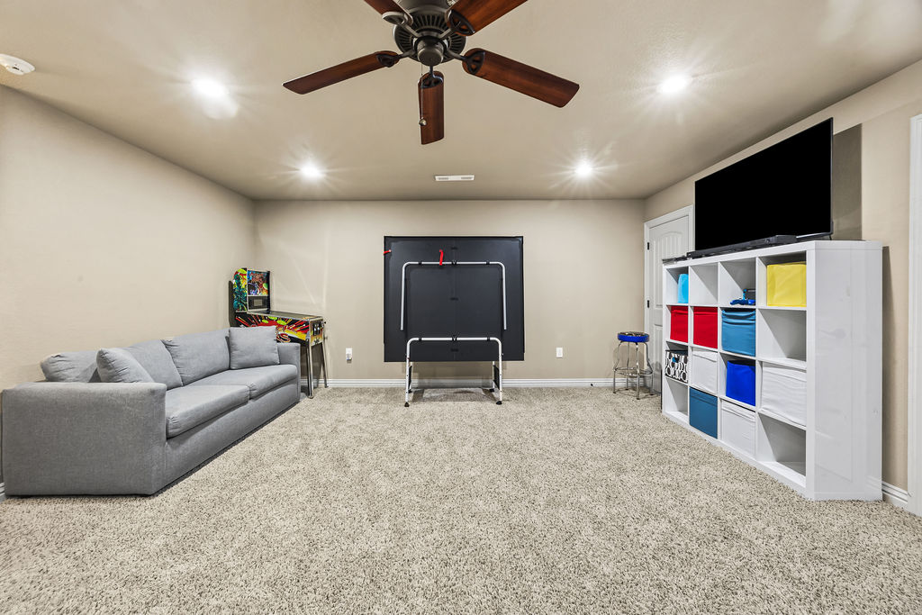 Crestmont Estates - Residential