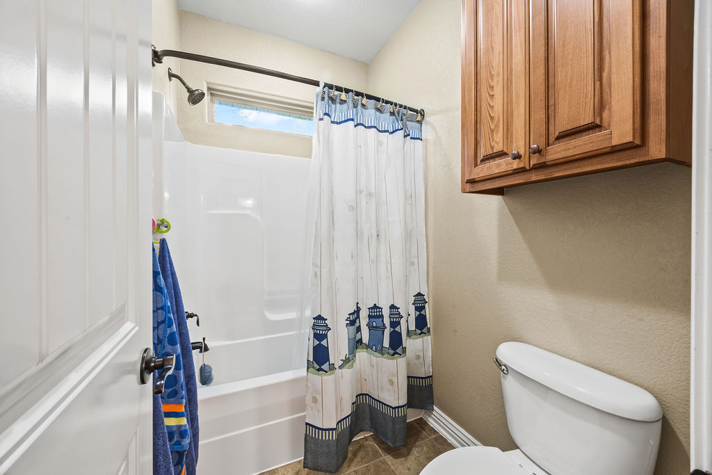 Crestmont Estates - Residential