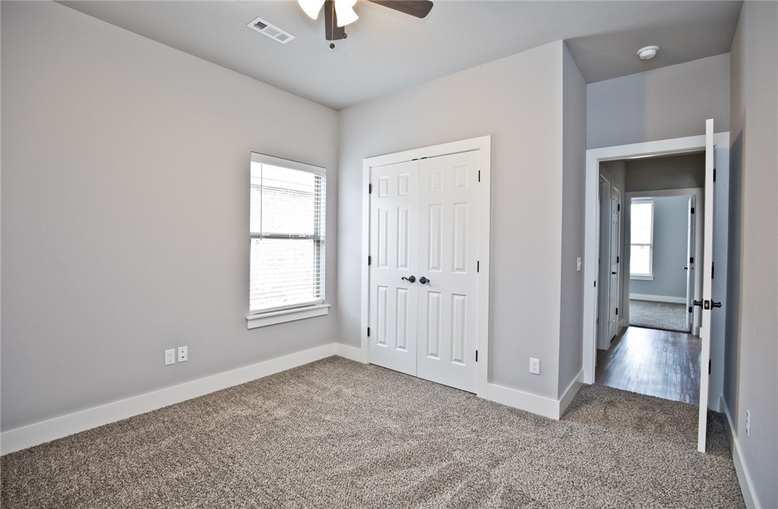 Willow Run Pea Ridge - Residential Lease