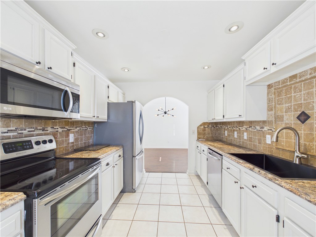 Carriage Square Sub Bentonville - Residential