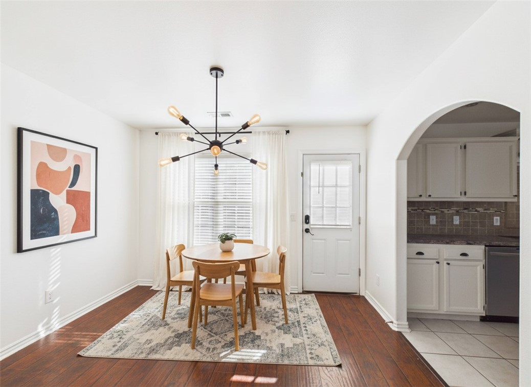 Carriage Square Sub Bentonville - Residential