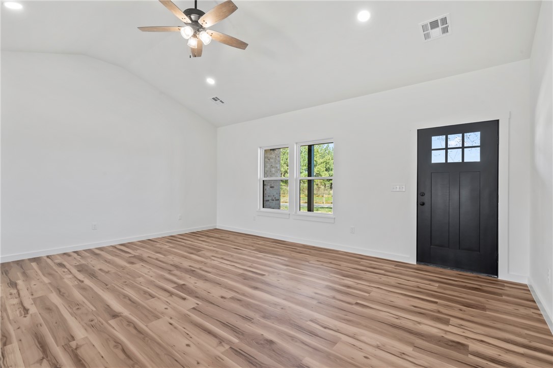 Country Living - Residential