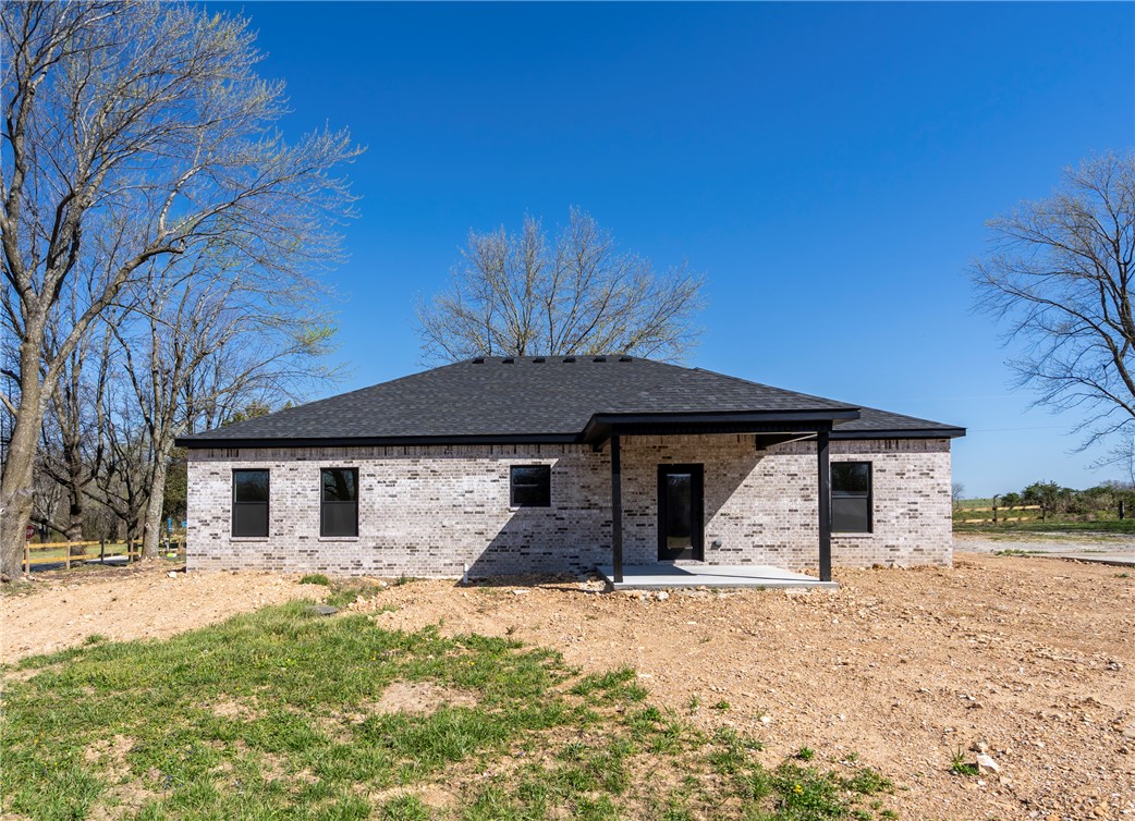 Country Living - Residential