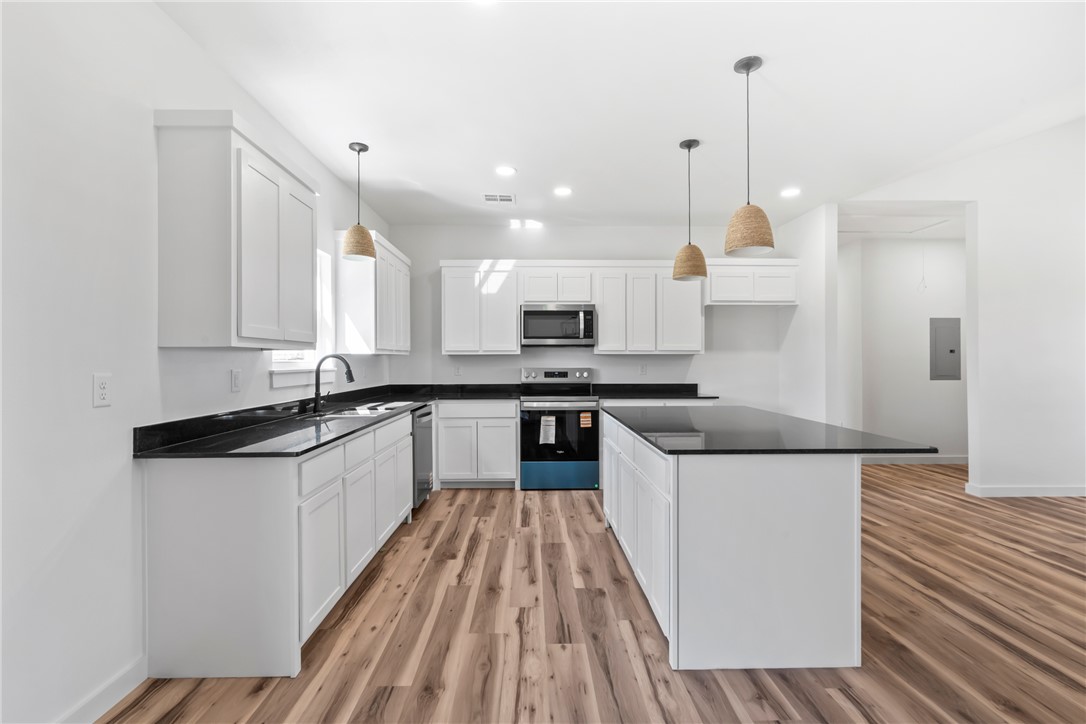 Country Living - Residential