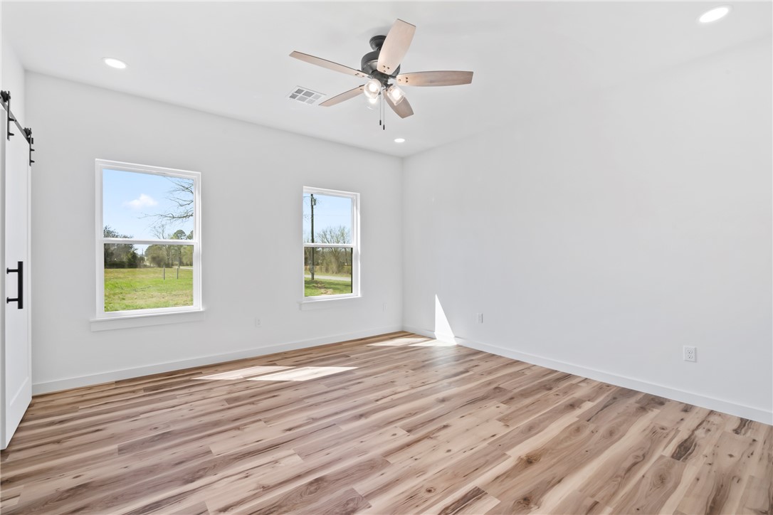 Country Living - Residential