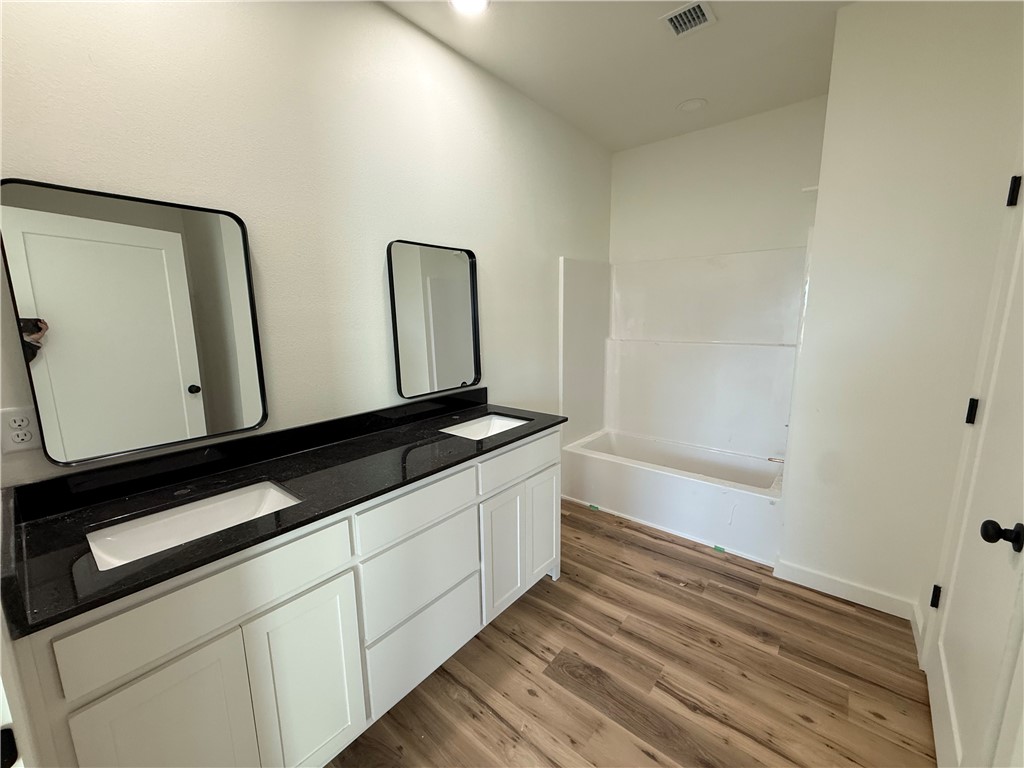 Country Living - Residential