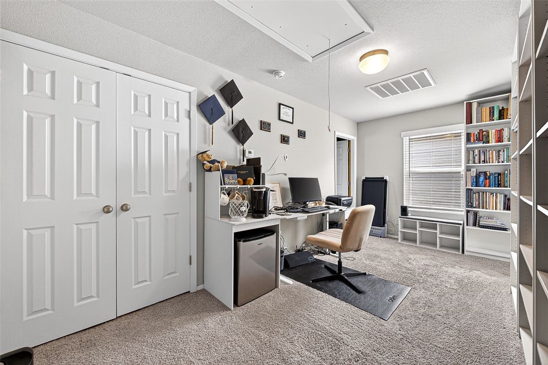 Lincoln Place Lowell - Residential