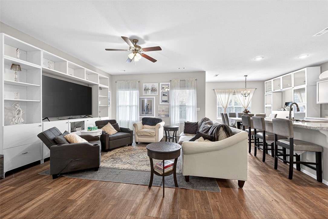 Lincoln Place Lowell - Residential