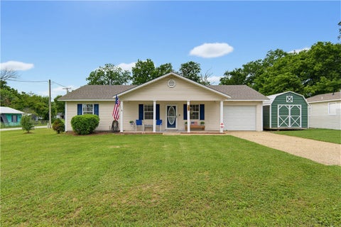 Photo of 109 SW 3rd Avenue, Gravette, AR 72736 (MLS # 1352725)
