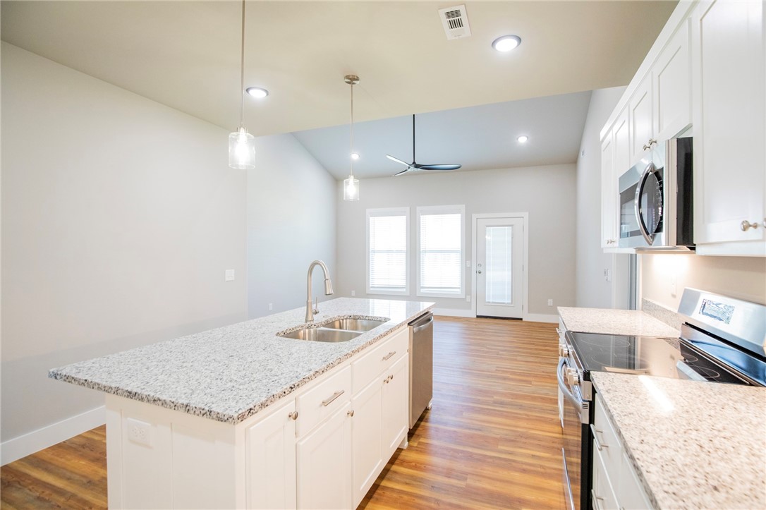 Highpointe - Residential Lease