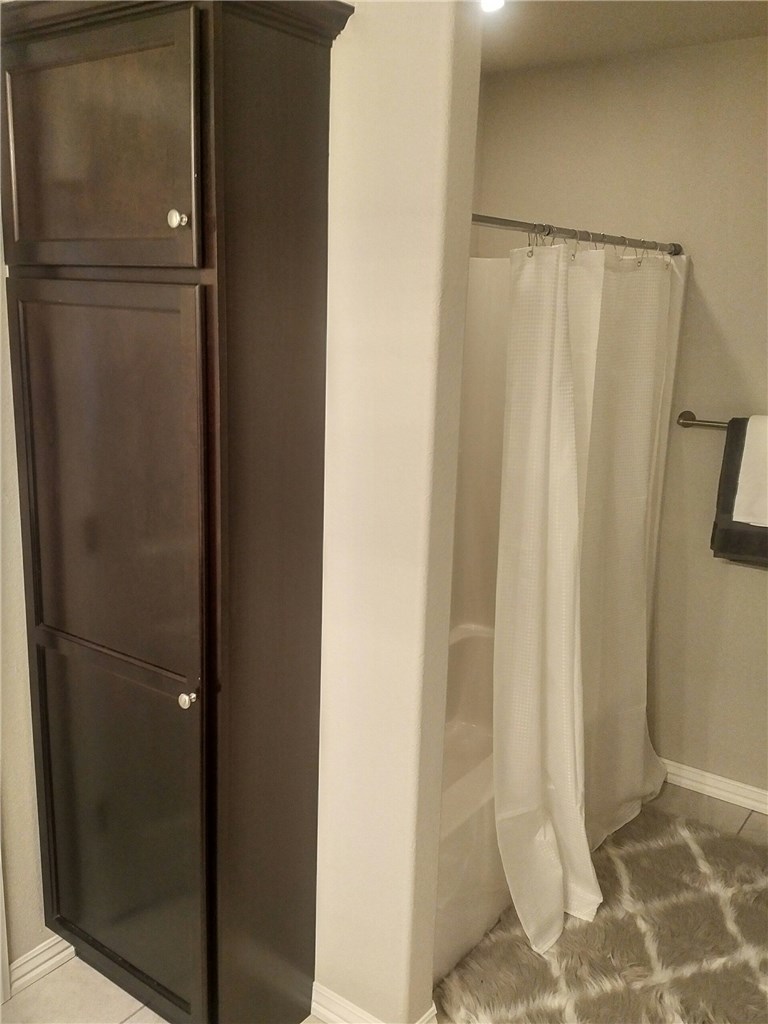 N/A - Residential Lease