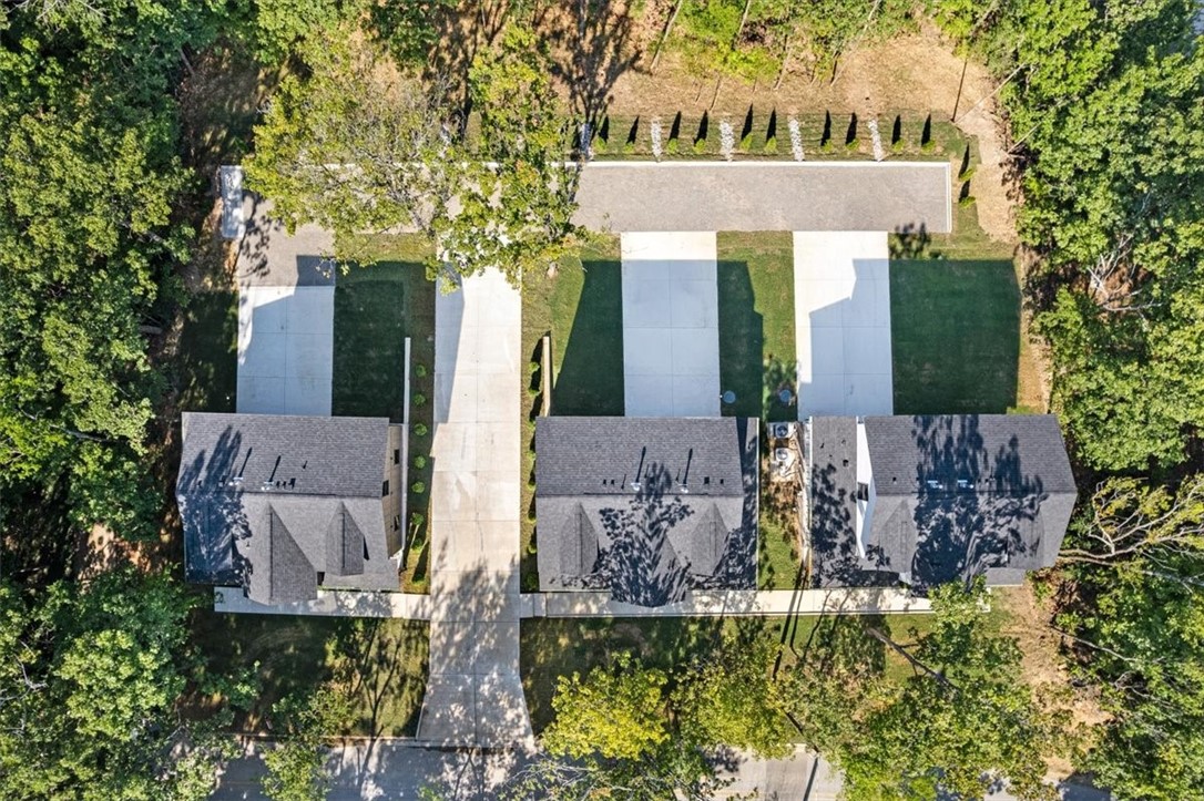 FAYETTEVILLE OUTLOTS - Residential