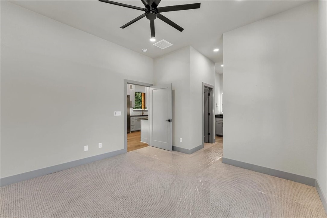 FAYETTEVILLE OUTLOTS - Residential