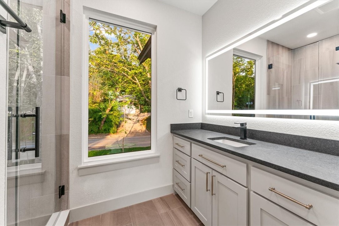 FAYETTEVILLE OUTLOTS - Residential