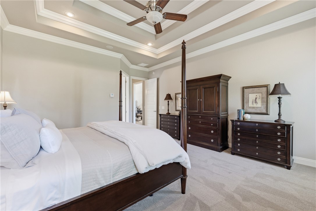 Oak Tree - Residential