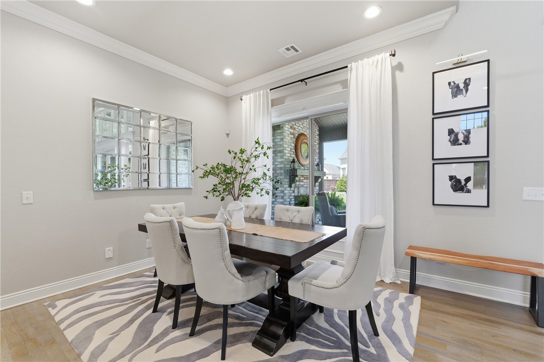 Oak Tree - Residential