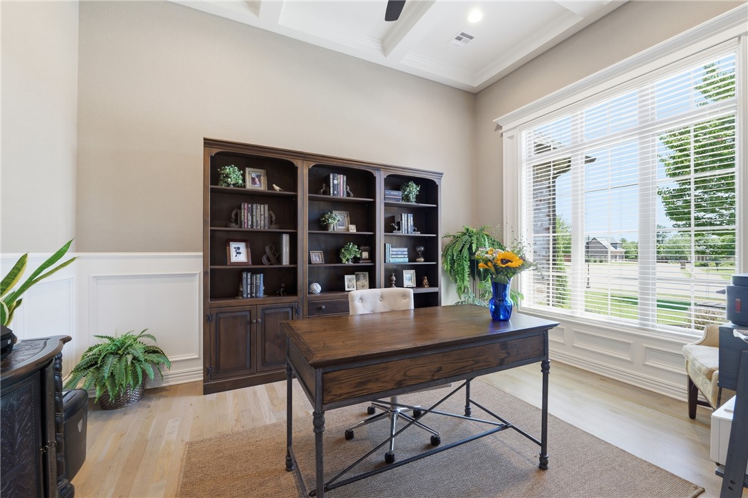 Oak Tree - Residential