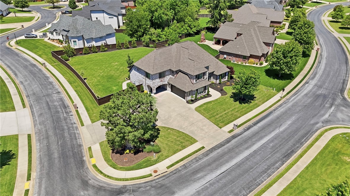 Oak Tree - Residential