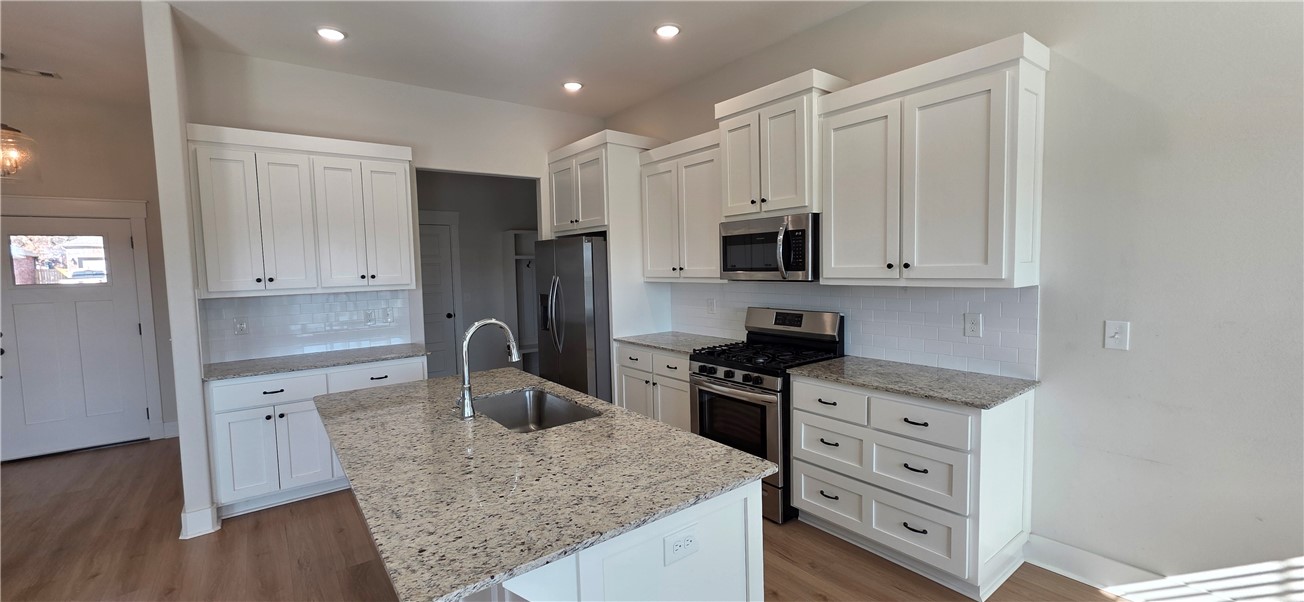 Mountain View Estates - Residential Lease