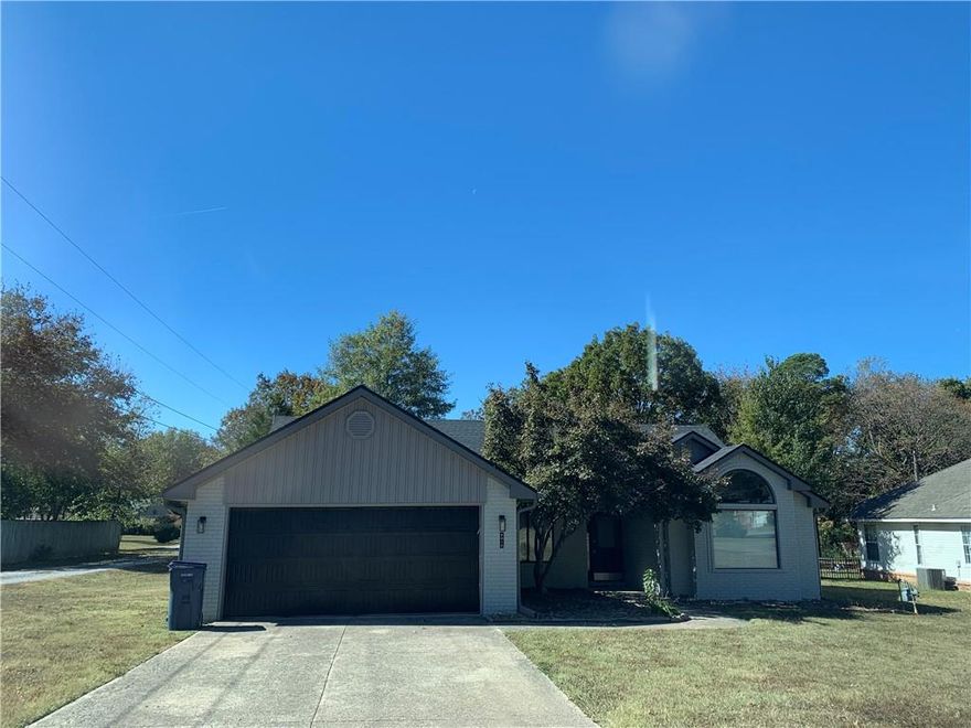 Cute 3 bedroom 2 bath. Large two car attached garage. Fully fenced back yard with a fire pit. Floors have been updated to all hard surface. No carpet. House sits back of the road far and the houses there are spread out so it is private. Has nice mature trees around. Half mile from Walgreens and 412. Centrally located in Siloam Springs. Siloam has great schools. Tenant is responsible for yard maintenance and utilities. 1 year lease min.