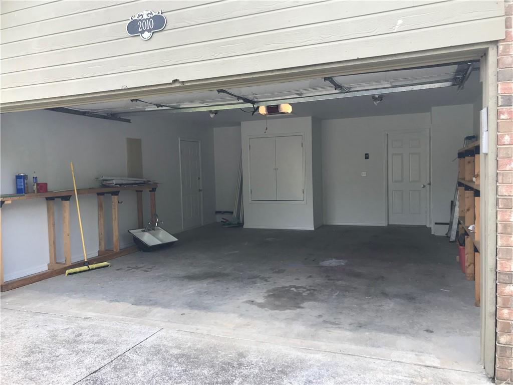 Elm Woods Sub Siloam Spgs - Residential Lease