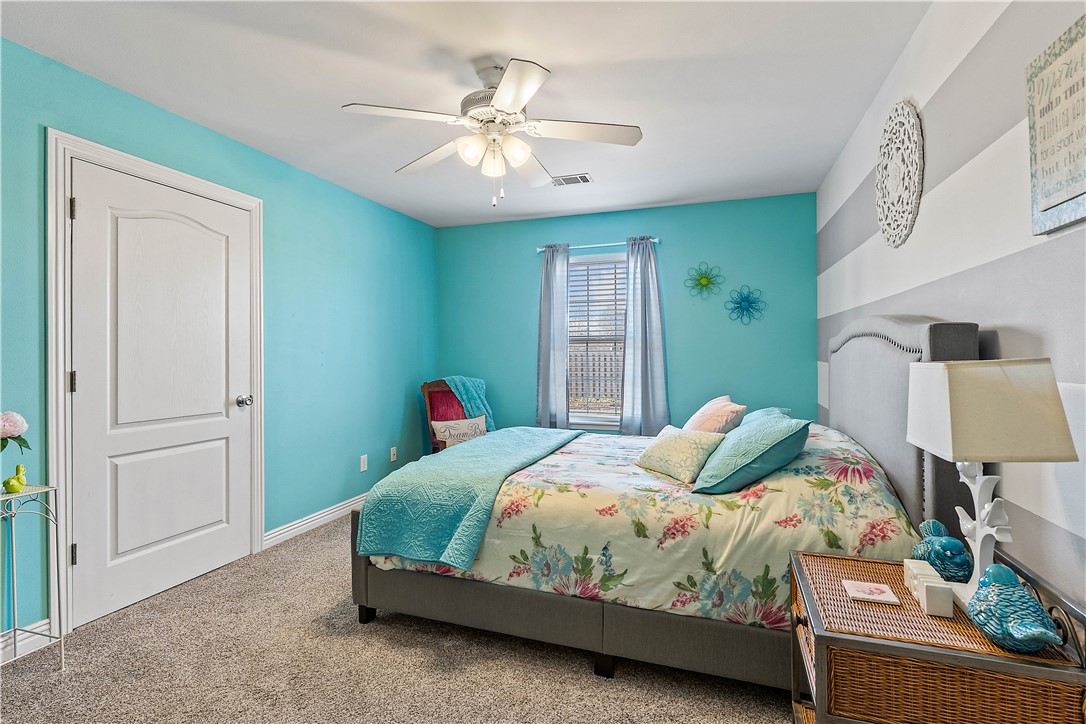 Richards Glen Ph 1 Little Flock - Residential