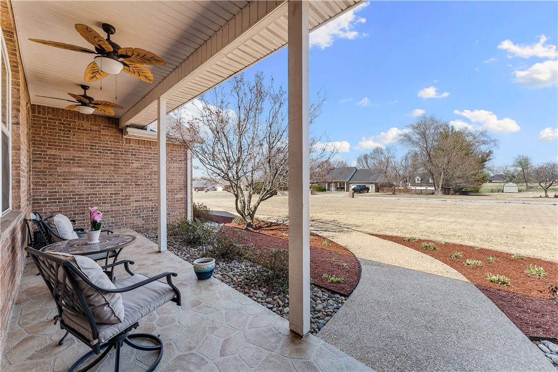 Richards Glen Ph 1 Little Flock - Residential