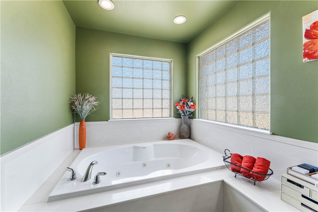 Richards Glen Ph 1 Little Flock - Residential