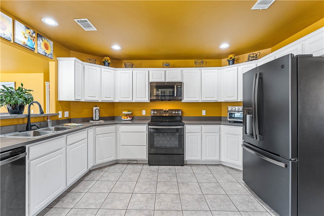 Richards Glen Ph 1 Little Flock - Residential