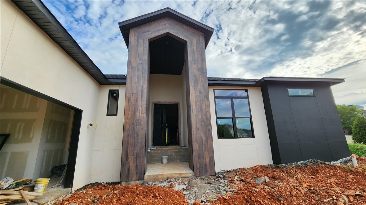 Pinnacle, Champions Golf & Cc Rogers - Residential