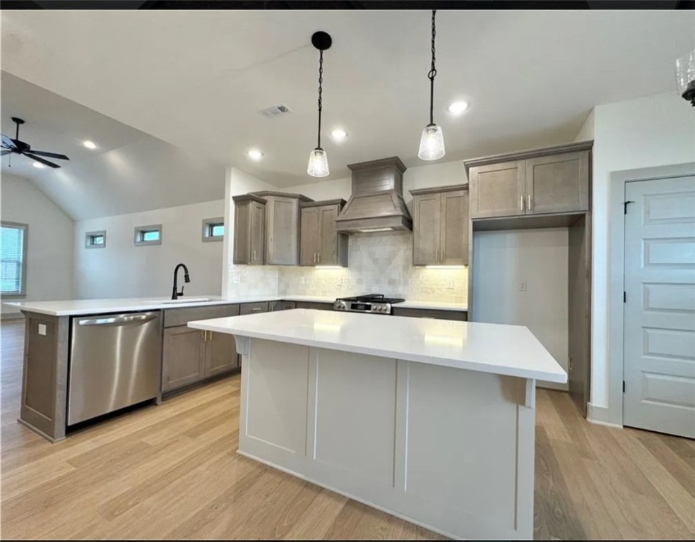 Woodlands Crossing Ph I Bentonville - Residential