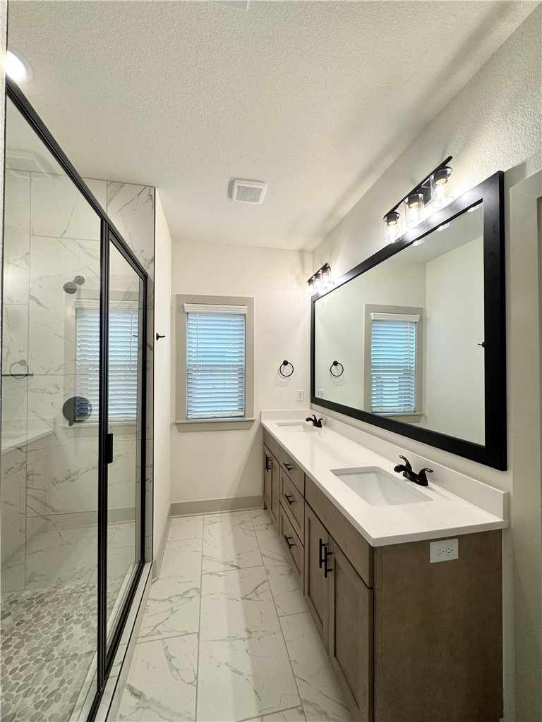 Woodlands Crossing Ph I Bentonville - Residential