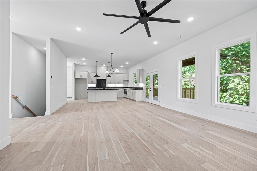 Sugar Creek Residence Cmnty Ph I - Residential
