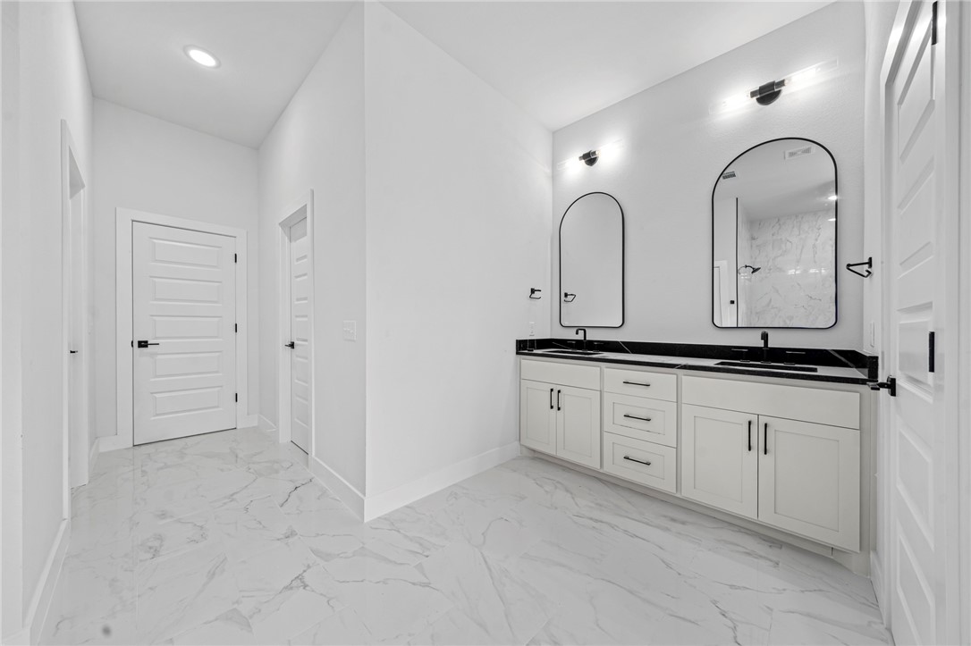 Sugar Creek Residence Cmnty Ph I - Residential