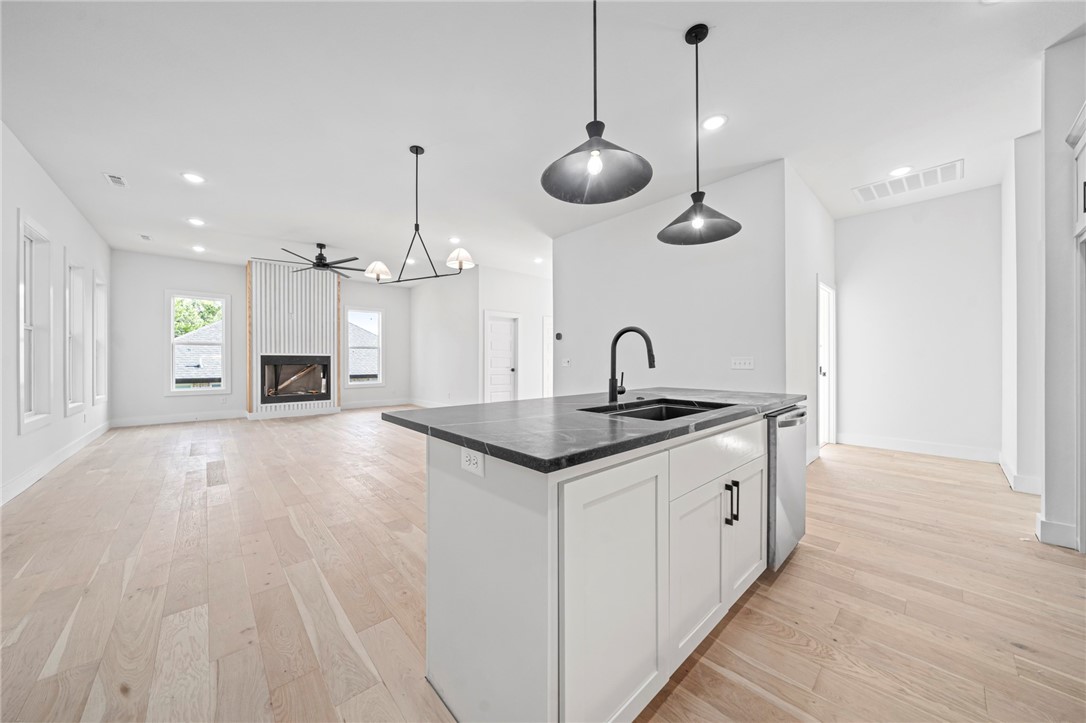 Sugar Creek Residence Cmnty Ph I - Residential