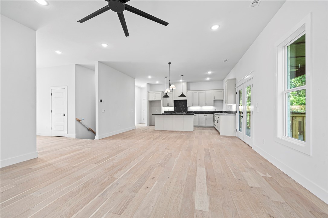 Sugar Creek Residence Cmnty Ph I - Residential