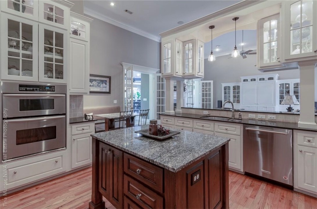 Southern Trace Rogers - Residential