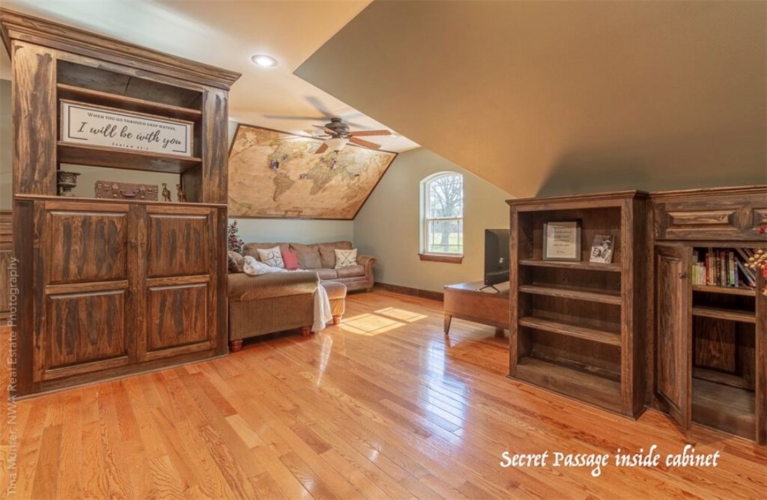 Southern Trace Rogers - Residential